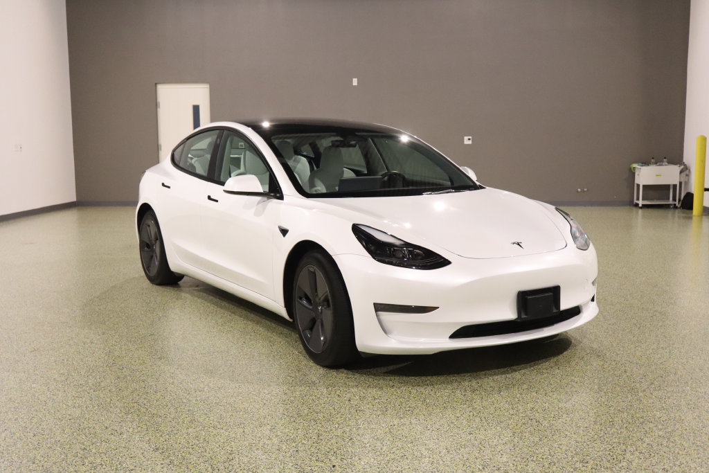 Used 2023 Tesla Model 3 Long Range AWD/4WD image 1
