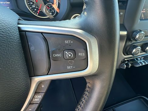 Used 2024 RAM 2500 Big Horn w/ Bed Utility Group image 28