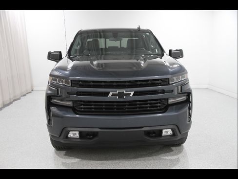 Certified 2021 Chevrolet Silverado 1500 RST w/ Convenience Package II AWD/4WD image 2