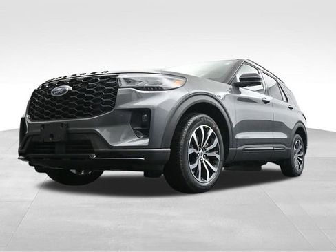 New 2026 Ford Explorer ST-Line image 23
