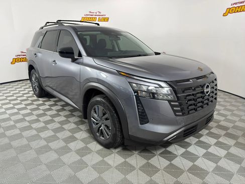 New 2026 Nissan Pathfinder SV FWD image 8