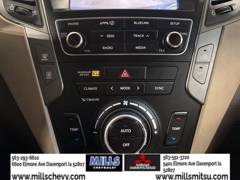 Used 2017 Hyundai Santa Fe Sport AWD/4WD image 22