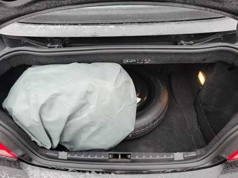 Used 2009 BMW 128i Convertible image 8