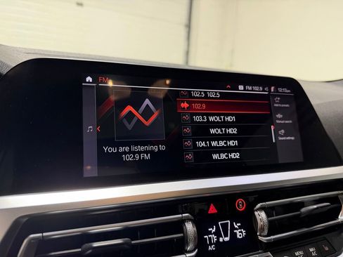 Used 2021 BMW 430i Coupe w/ Premium Package image 23