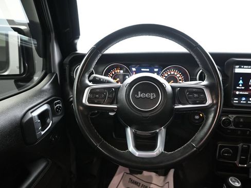Used 2020 Jeep Gladiator Overland AWD/4WD image 33