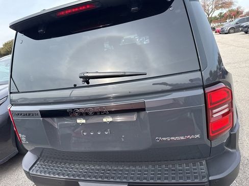 Used 2025 Toyota Land Cruiser image 6