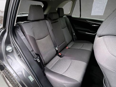 Used 2023 Toyota RAV4 XLE w/ Convenience Package image 25