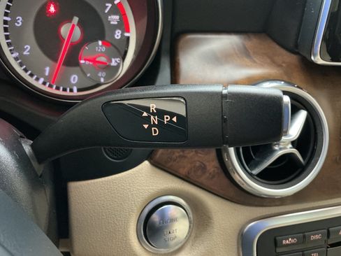 Used 2015 Mercedes-Benz GLA 250 w/ Premium Package image 38