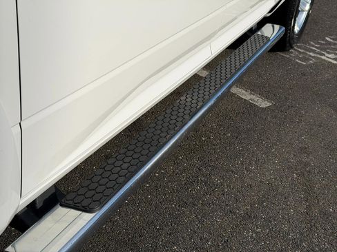 Used 2015 RAM 1500 Laramie Longhorn w/ Convenience Group image 8