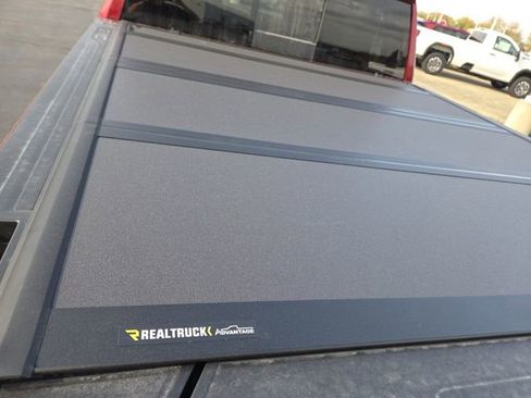 New 2026 GMC Sierra 1500 SLT w/ SLT Premium Plus Package image 16