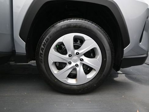 Used 2024 Toyota RAV4 LE image 16