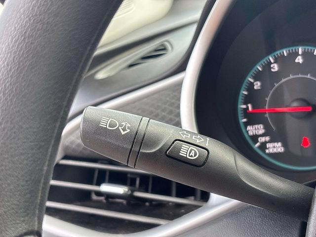 Used 2024 Chevrolet Malibu LT FWD image 28