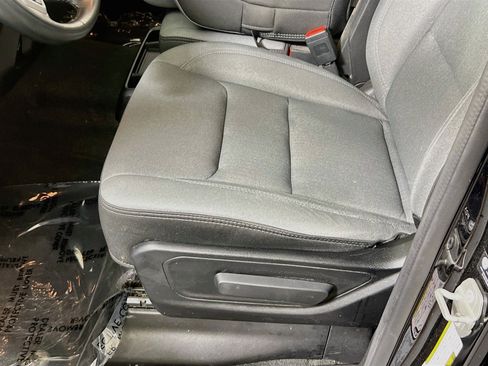 Used 2023 RAM 1500 Big Horn AWD/4WD image 18