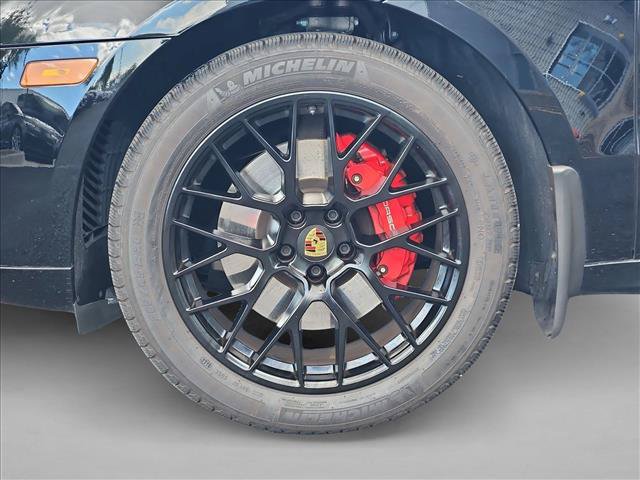 Used 2021 Porsche Macan GTS AWD/4WD image 30