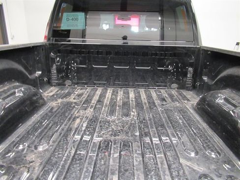 Used 2022 RAM 1500 Classic Warlock w/ Trailer & Traction Group image 9