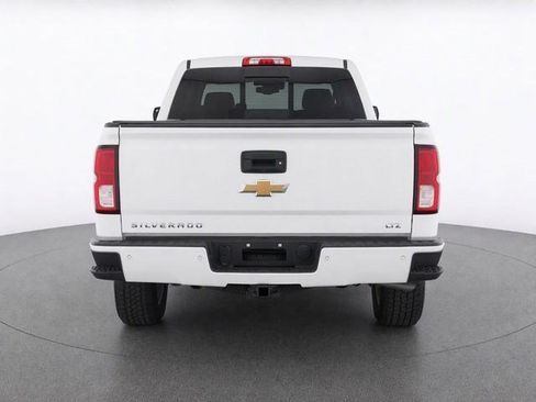 Used 2017 Chevrolet Silverado 1500 LTZ Z71 w/ LTZ Plus Package AWD/4WD image 4