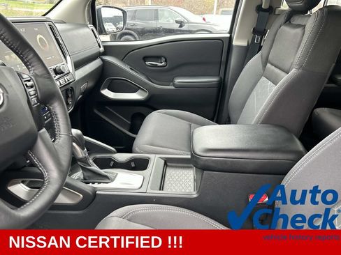 Certified 2025 Nissan Frontier SV w/ SV Convenience Package AWD/4WD image 20