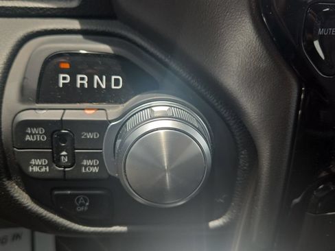 Used 2025 RAM 1500 Laramie w/ Sport Appearance Package AWD/4WD image 14