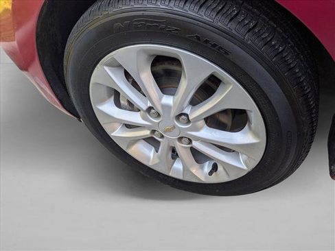 Used 2020 Chevrolet Spark LT image 20