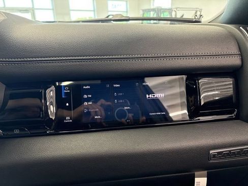 New 2026 RAM 1500 Laramie AWD/4WD image 44