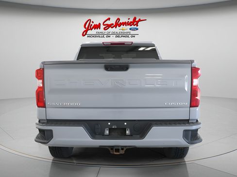 Used 2024 Chevrolet Silverado 1500 Custom AWD/4WD image 4
