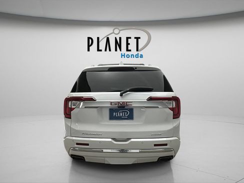 Used 2020 GMC Acadia Denali w/ LPO, 'HIT The Road' Package AWD/4WD image 6