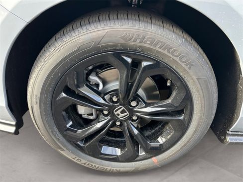 New 2025 Honda Accord SE image 14