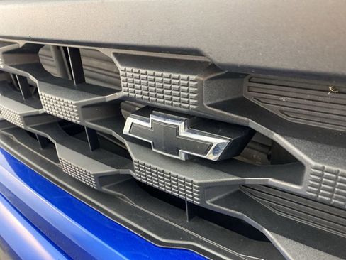 Used 2023 Chevrolet Silverado 1500 Custom w/ LPO, Dark Essentials Package image 32