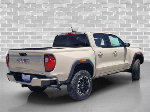 New 2026 GMC Canyon AT4 AWD/4WD image 5
