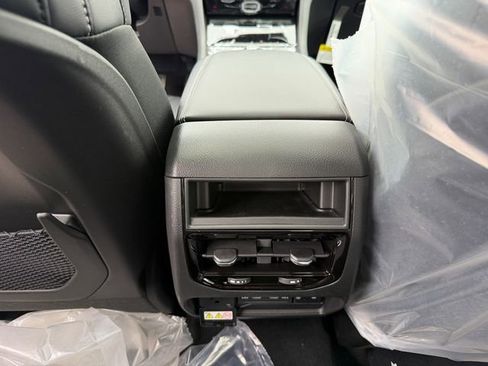 New 2026 Jeep Grand Cherokee Limited image 23