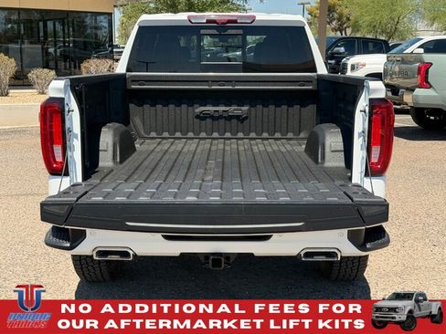 Used 2021 GMC Sierra 1500 AT4 w/ AT4 Value Package AWD/4WD image 10
