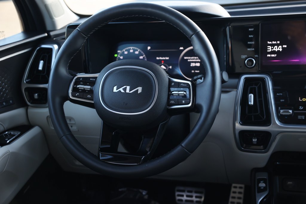 Used 2023 Kia Sorento SX Prestige AWD/4WD image 28