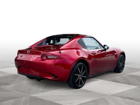 Used 2026 MAZDA MX-5 Miata RF Grand Touring RWD image 8
