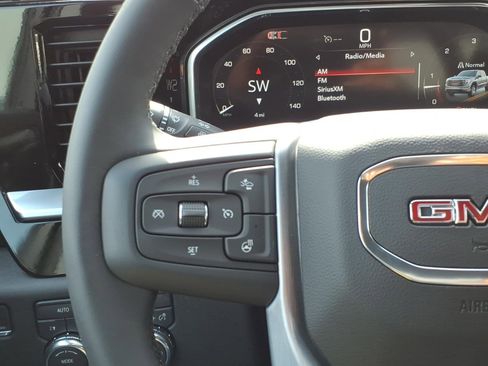 New 2026 GMC Sierra 1500 Elevation AWD/4WD image 15