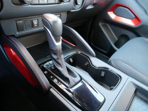 Certified 2024 Nissan Frontier PRO-4X w/ Technology Package image 24