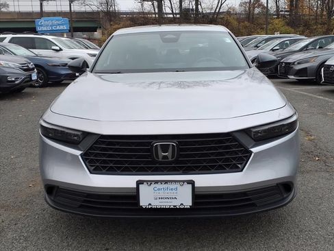 Used 2024 Honda Accord Sport image 2