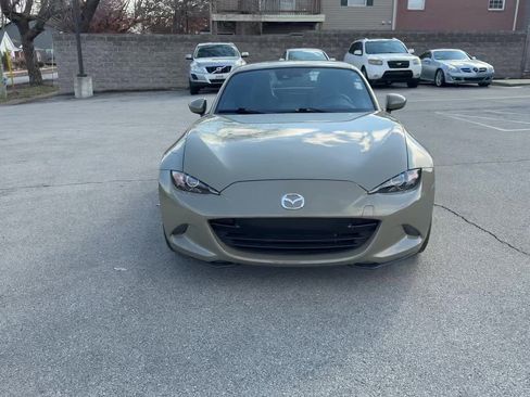 Used 2023 MAZDA MX-5 Miata Grand Touring w/ Weather Package image 9