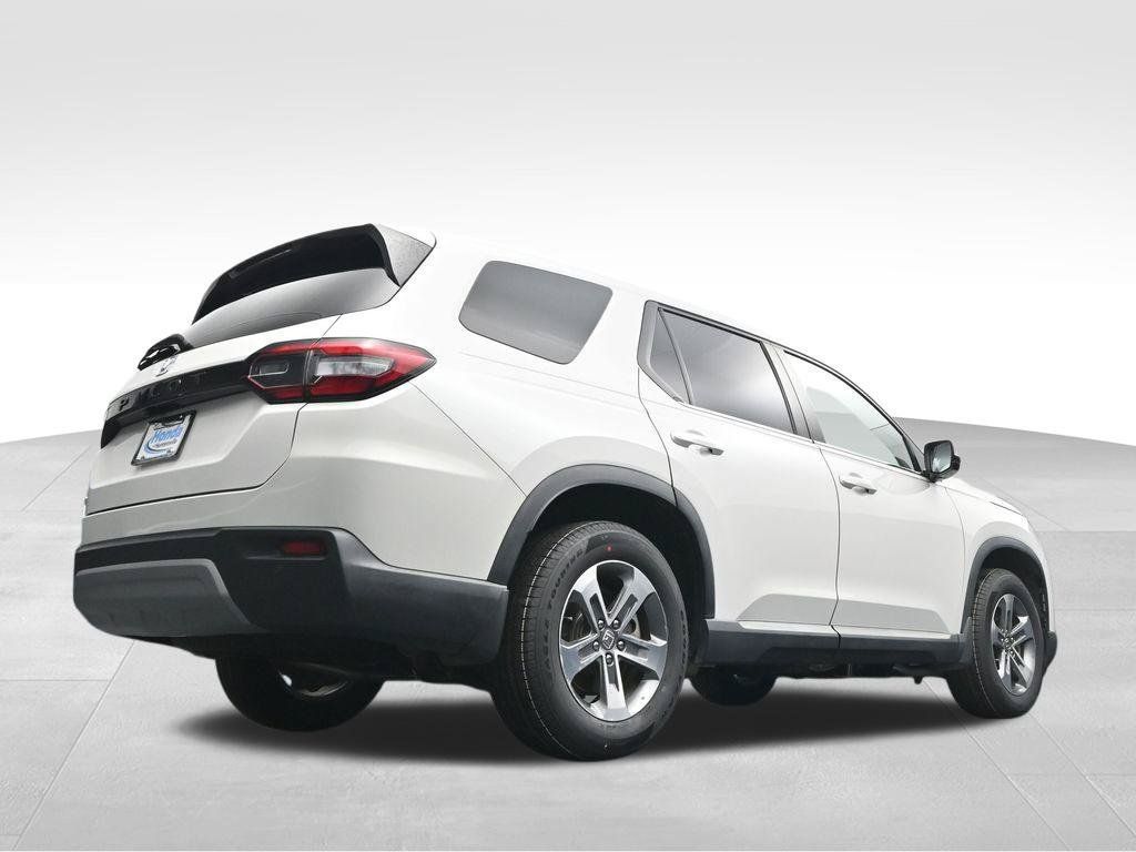 Certified 2024 Honda Pilot EX-L image 43