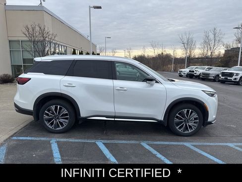 Certified 2026 INFINITI QX60 Luxe w/ Cargo Package AWD/4WD image 3