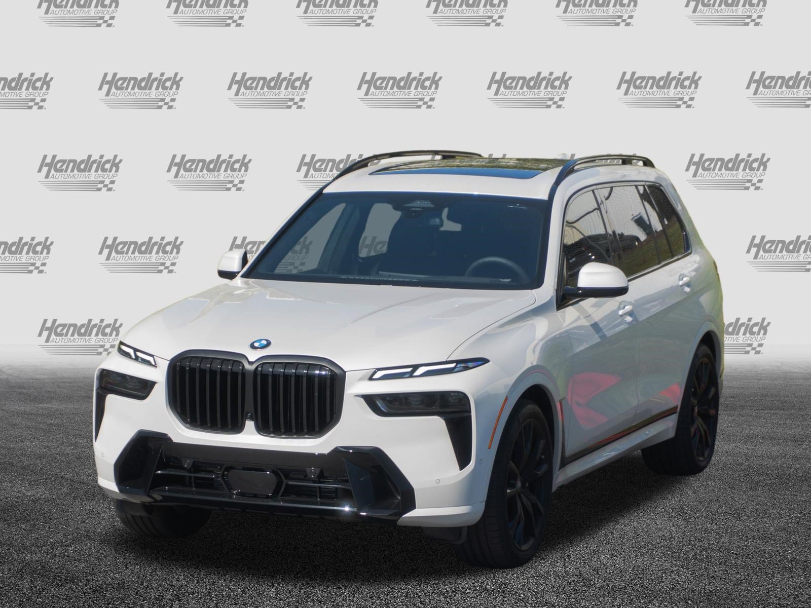 Certified 2027 BMW X7 xDrive40i w/ M Sport Package AWD/4WD image 3
