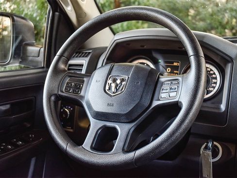 Used 2014 RAM 1500 Express image 13