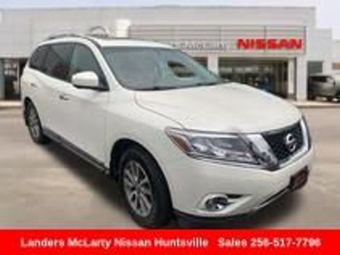 Used 2016 Nissan Pathfinder SL w/ SL Premium Package FWD image 1