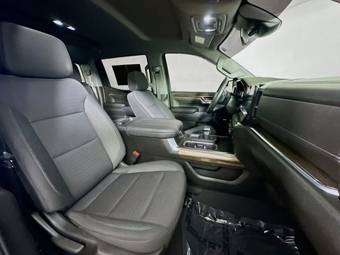 Used 2023 Chevrolet Silverado 1500 RST image 12