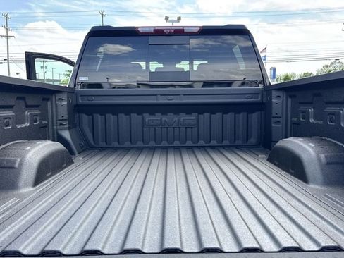 New 2026 GMC Sierra 2500 Denali Ultimate AWD/4WD image 10