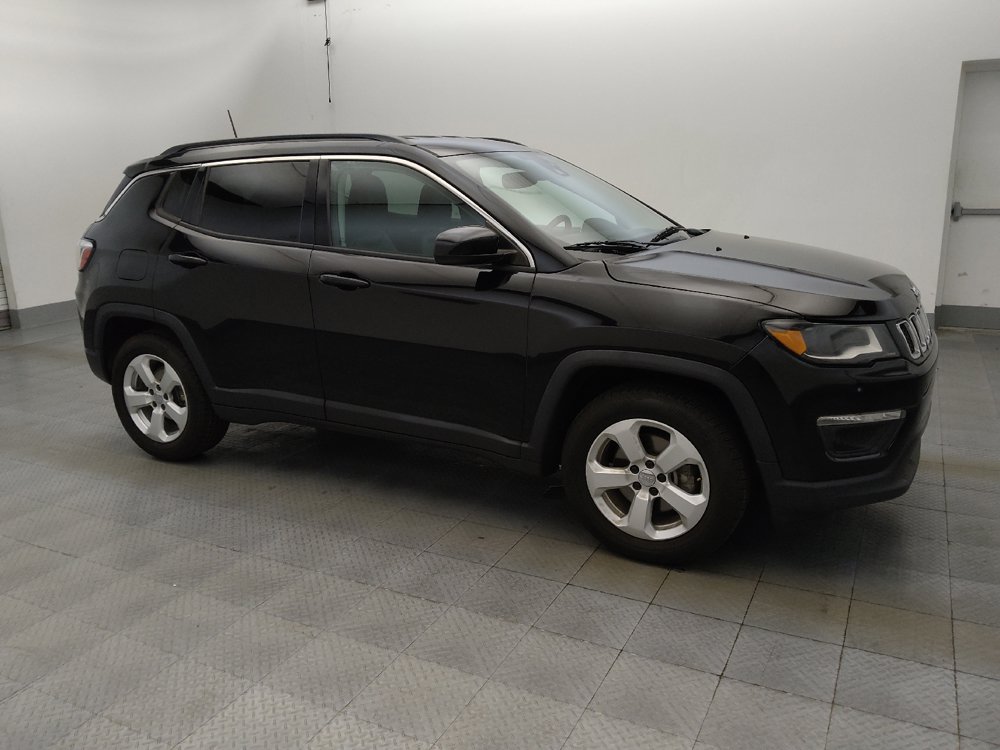 Used 2018 Jeep Compass Latitude w/ Popular Equipment Group FWD image 11