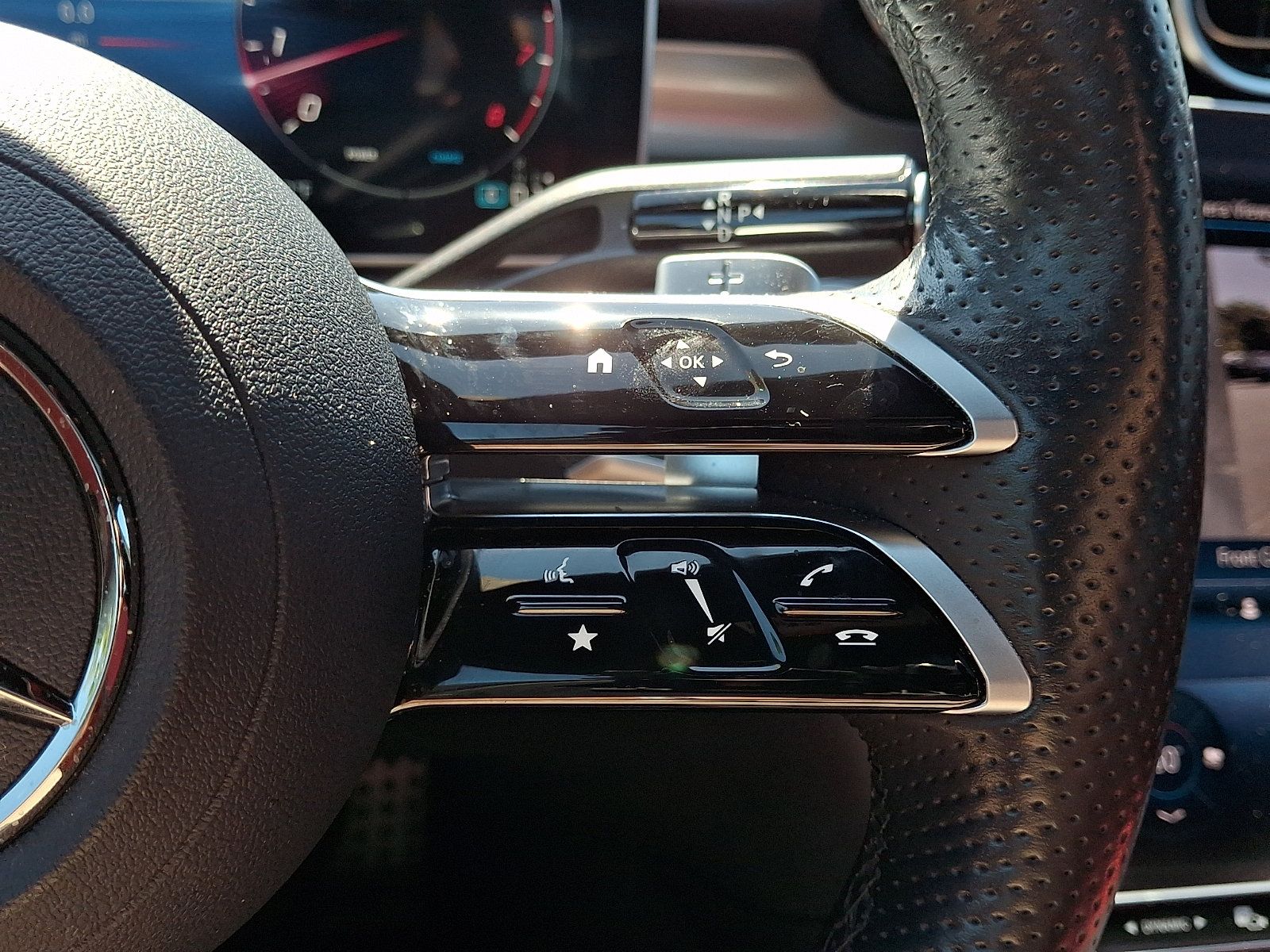 Used 2024 Mercedes-Benz C 300 4MATIC Sedan image 21