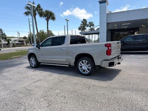 New 2026 Chevrolet Silverado 1500 High Country AWD/4WD image 8