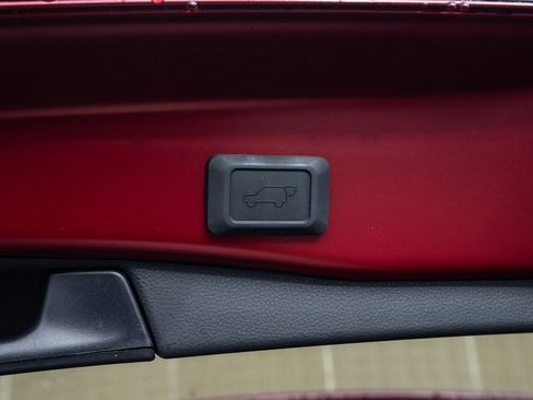 New 2025 Toyota RAV4 XLE w/ Convenience Package image 40