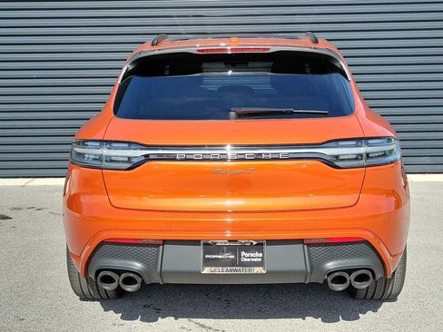 Certified 2024 Porsche Macan AWD/4WD image 4