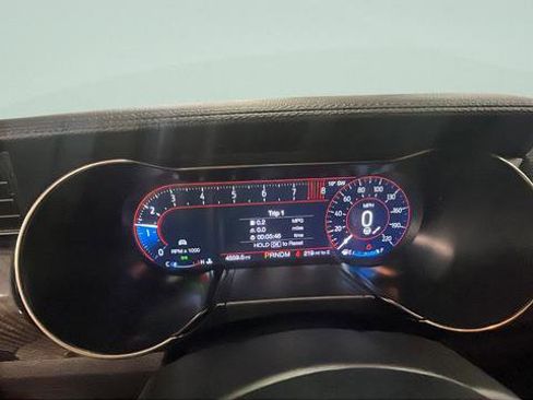 Used 2021 Ford Mustang Shelby GT500 w/ Technology Package image 12